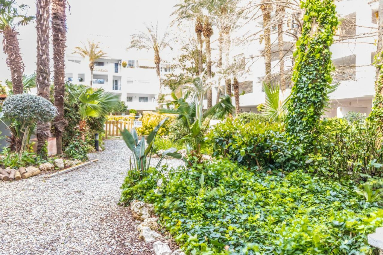 Holidays Royal Marine Roses Exterior foto